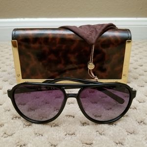 Tory Burch Aviator sunglass